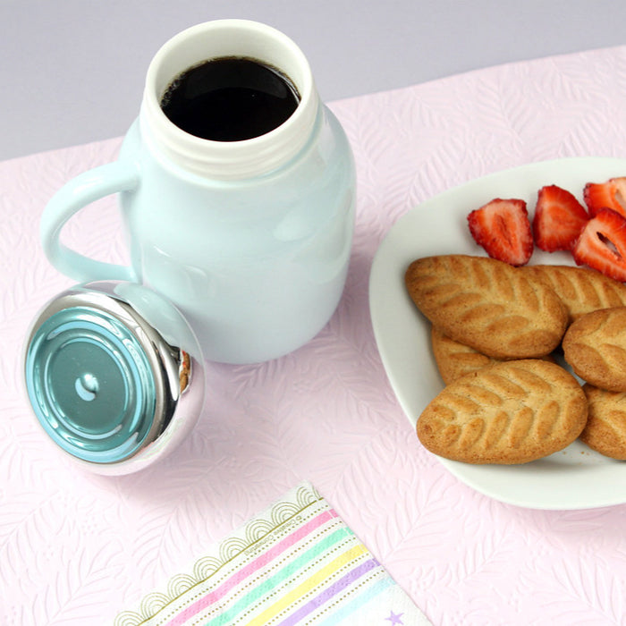 Taza Lyon.